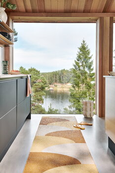 Pappelina Hill matto, 70 x 180 cm, okra - vaaleankeltainen - kerma, tuotteen lisäkuva