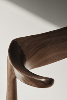 Warm Nordic Cow Horn chair, oiled walnut - light grey