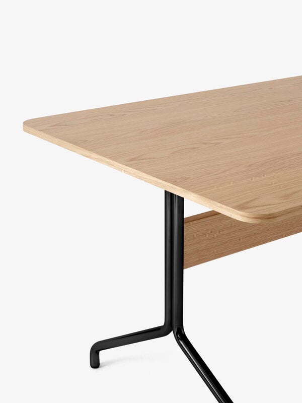 Dining tables, Pavilion AV18 table, black - lacquered oak, Black