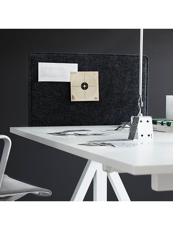 Scrivanie ad altezza regolabile, String Works height adjustable work desk, 180 cm, white, Bianco