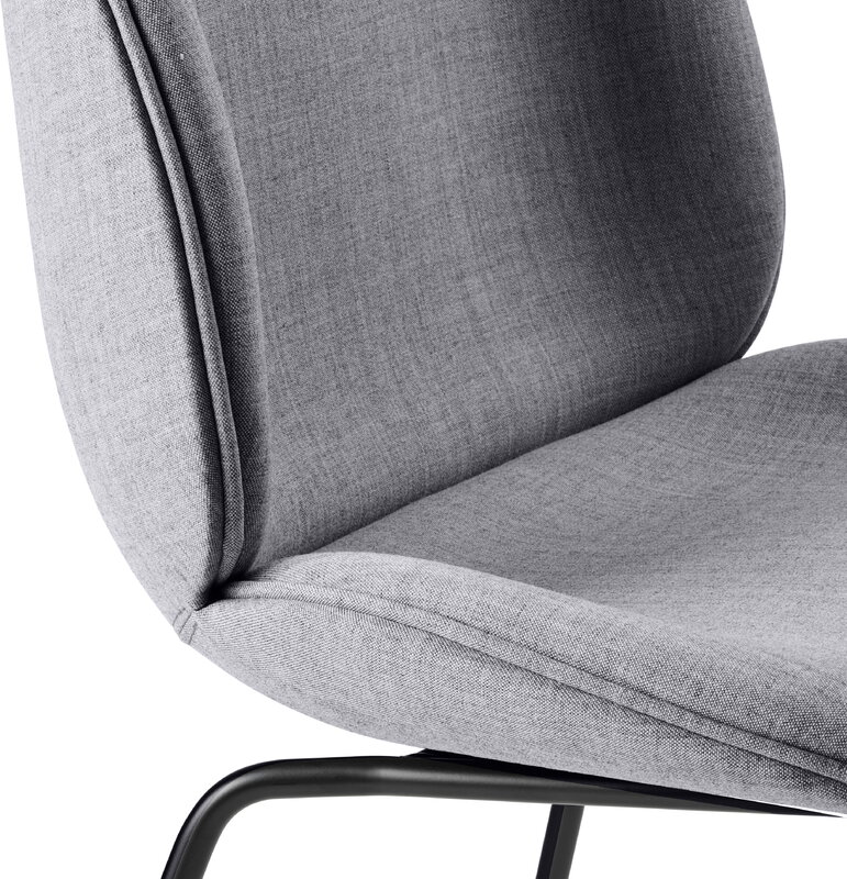 GUBI Chaise Beetle, acier noir - Remix 143, image extra