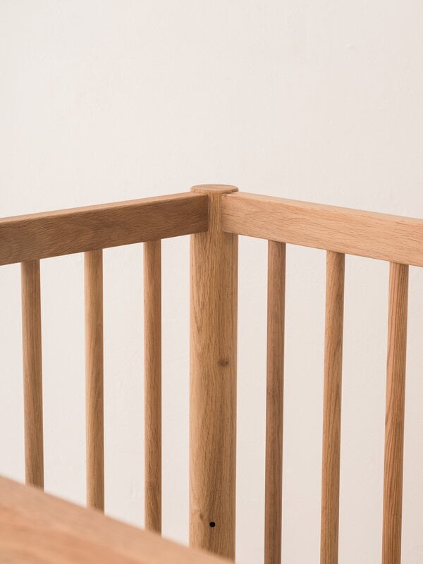 Nobodinoz Latitude Evolving crib, oak, view 9