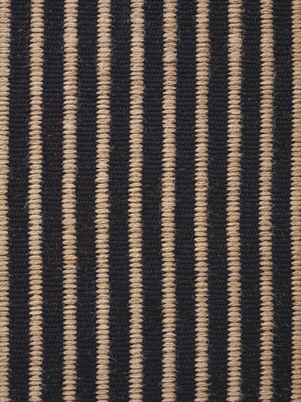 Tom Dixon Line rug, natural - black, extra image
