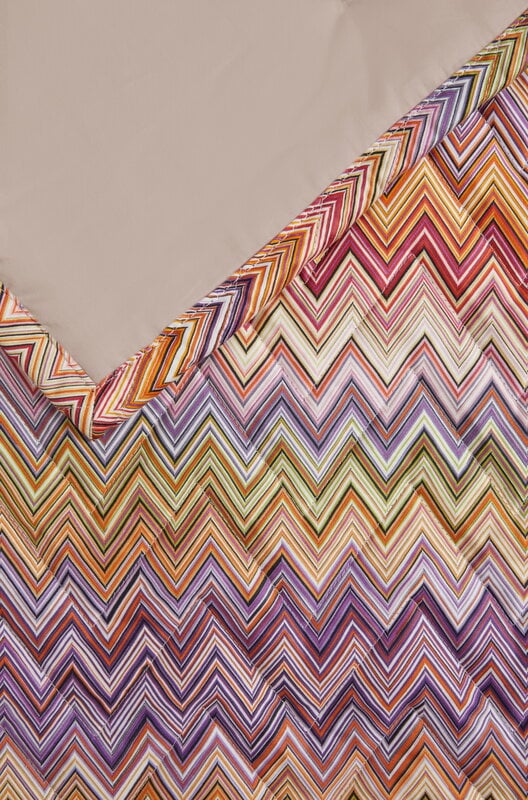 Missoni Home John quilt, 260 x 270 cm, 156 red multicolour, view 3