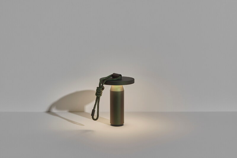 Petite Friture Lampe portable Quasar, 26 cm, vert, image extra