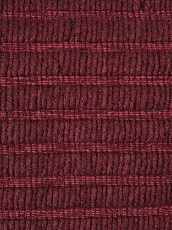 Tom Dixon Cojín Ridge, 45 x 45 cm, burdeos, imagen extra