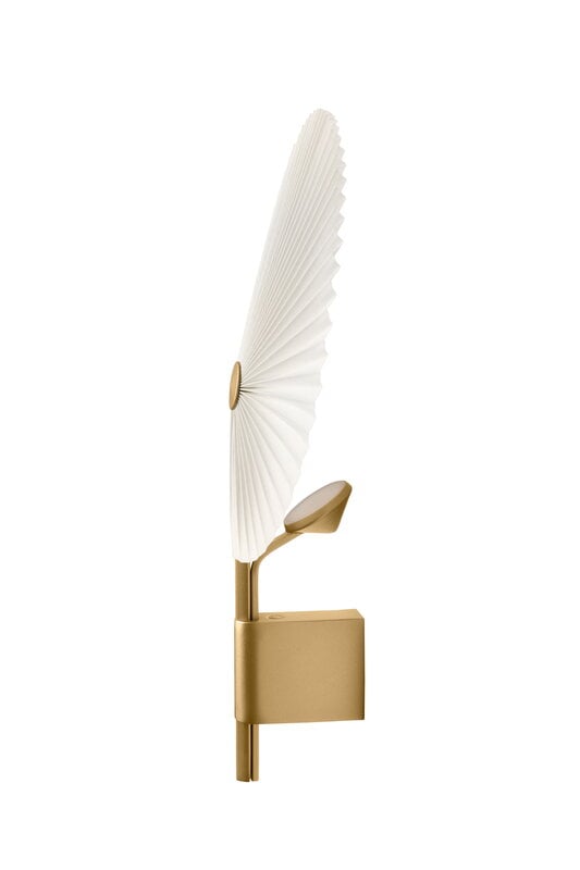 Gejst Liris wall lamp, brass, view 3