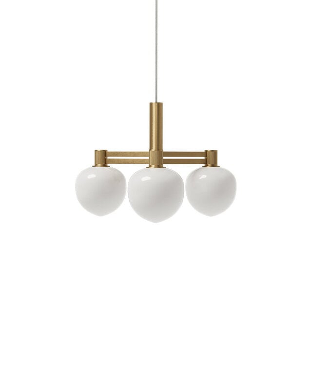 LYFA Memoir 120 III lampadario, ottone, immagine extra
