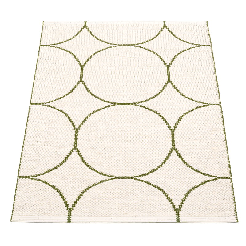 Pappelina Boo rug 70 x 100 cm, dark olive vanilla Finnish Design Shop