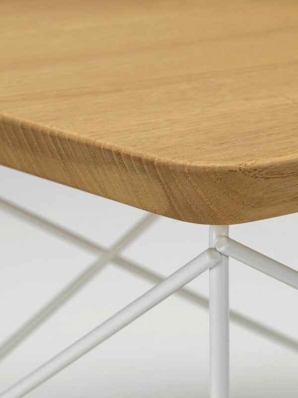 Vitra Table d'appoint Eames LTR, châtaignier - blanc, image extra