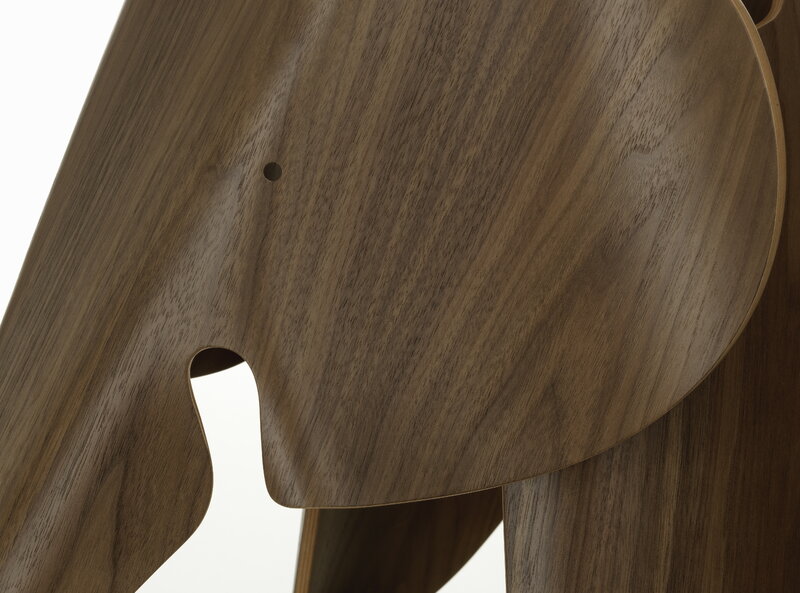 Vitra Eames Elephant, compensato, noce, immagine extra