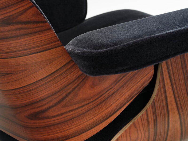 Vitra Eames Lounge Chair, neue Größe, Palisander - Calma Dunkelanthrazit 08, extrabild