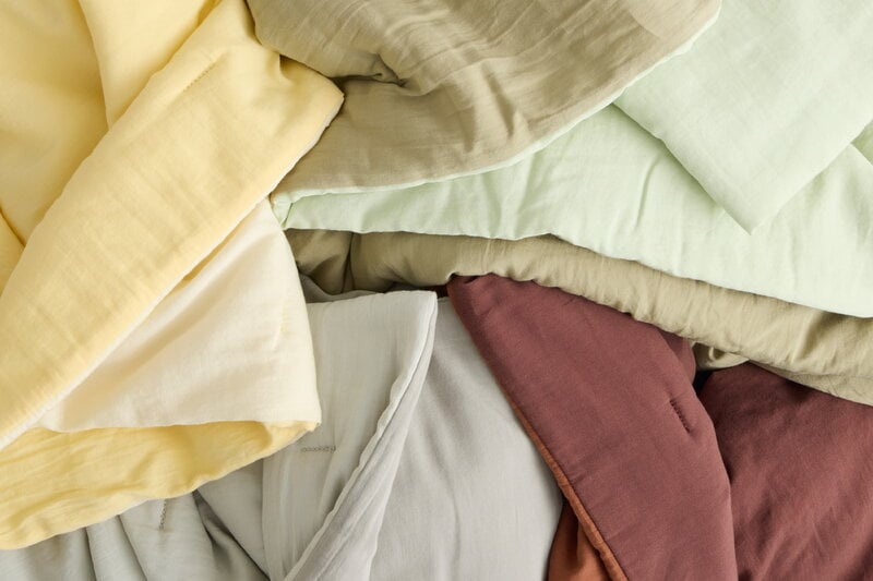 HAY Air quilt, 140 x 200 cm, iron red, extra image