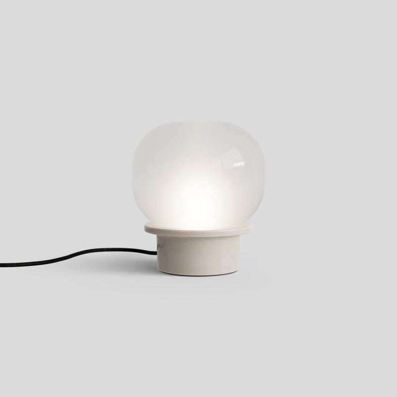 Astep Lille table lamp, bone, view 4