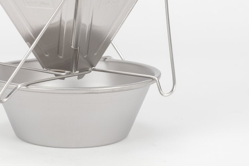 Snow Peak Collapsible coffee dripper, view 4