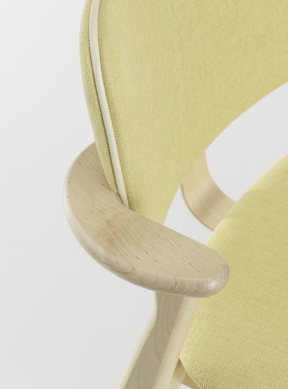 Artek Domus stol, lackerad björk - Hola canary - Prestige cream, extrabild