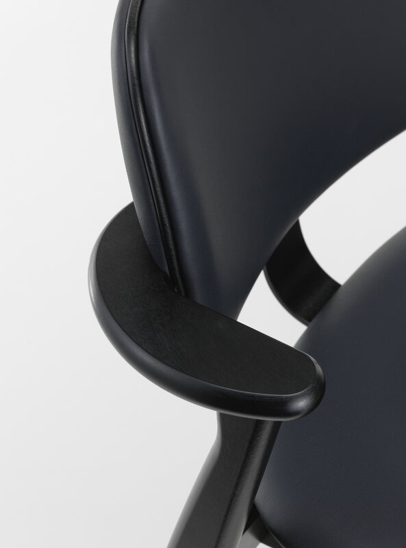 Artek Chaise Domus, noir teinté - Spectrum marine - Prestige noir, image extra