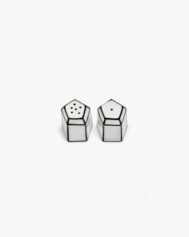 Serax Carte Blanche salt and pepper shaker, 2 pcs, white - black, view 4