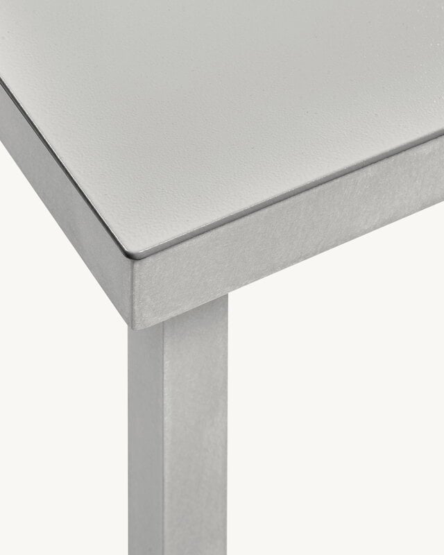 valerie_objects Alu bench, alu, extra image