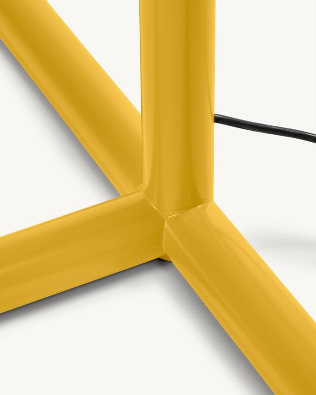 valerie_objects La Uno Gialla floor lamp, yellow, extra image
