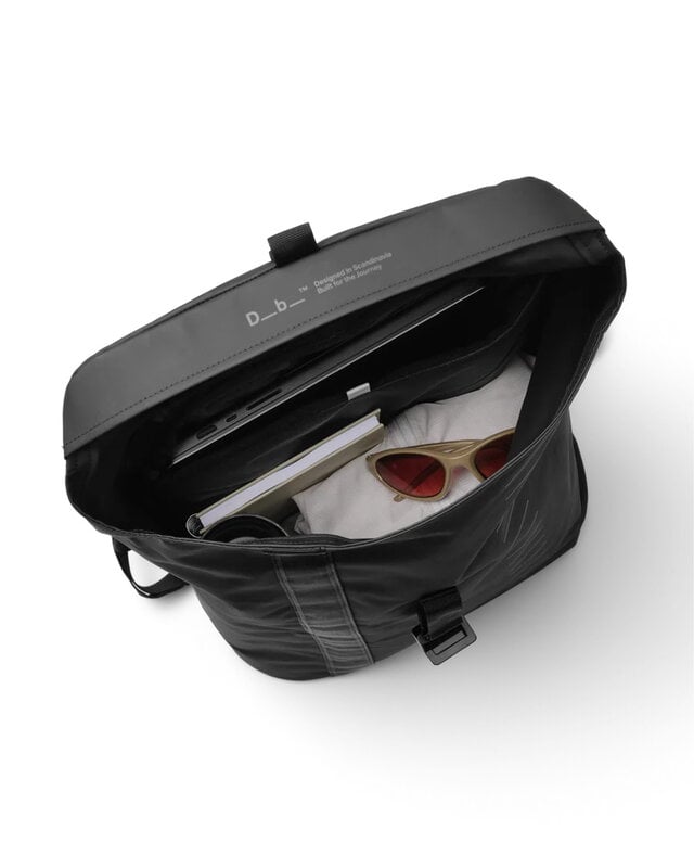 Db Journey Essential reppu, 24 L, black out, tuotteen lisäkuva