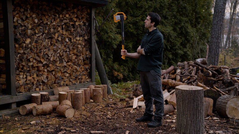 Fiskars Axe accepts from Vent x17 M Professional For logs 20 to 30 MM 