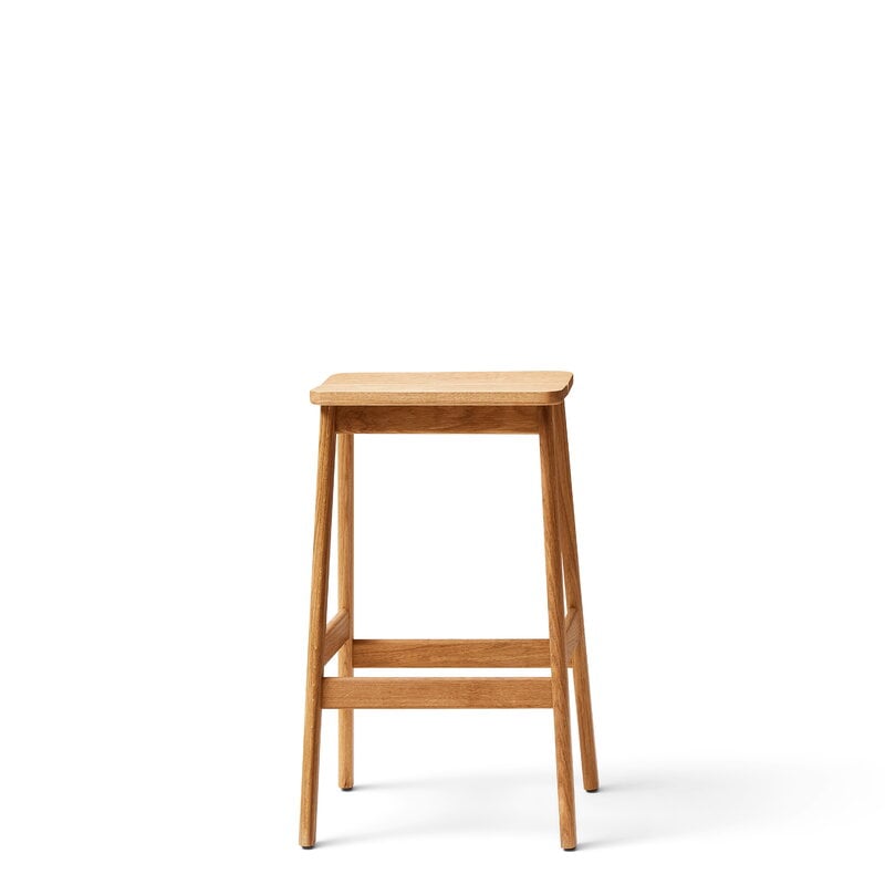Form & Refine Angle bar stool, 65 cm, oiled oak, extra image