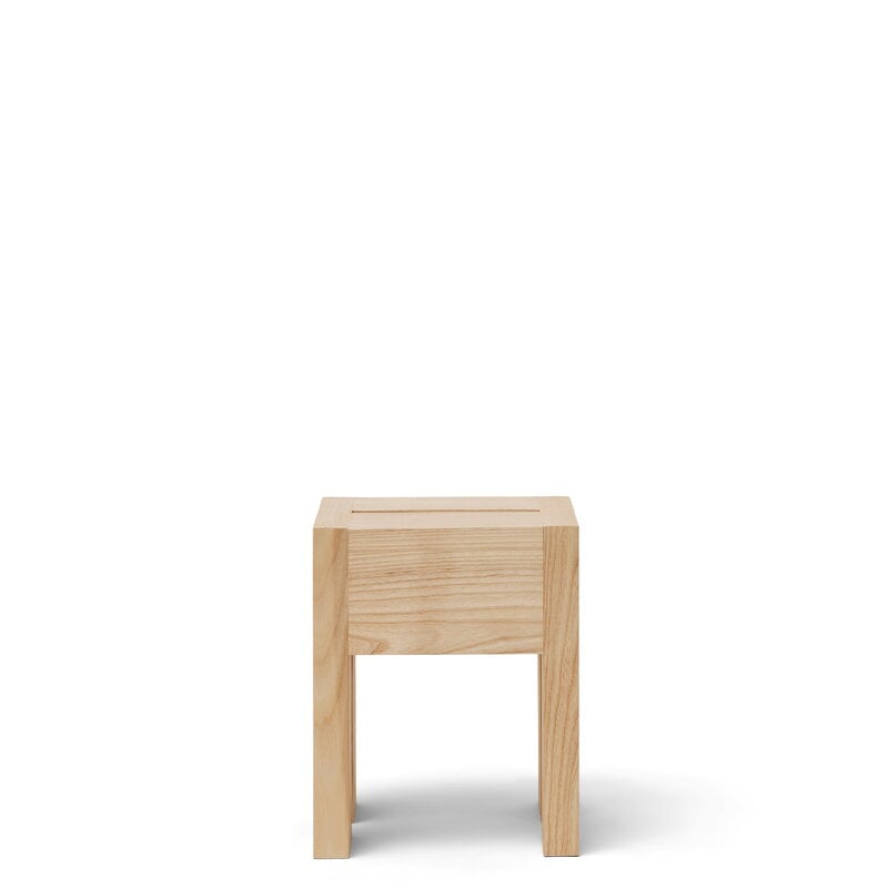 Form & Refine Monolith side table, ash, view 4