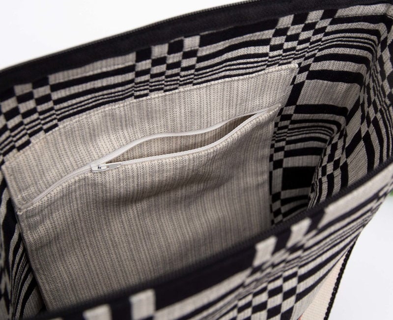 Johanna Gullichsen Doris Tetra shoulder bag, black | Finnish Design Shop