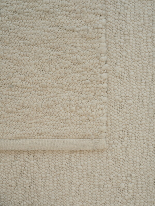 Linie Design Pebbled Poem wool rug, white, extra image
