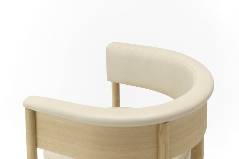 Karimoku Case N-SC01 side chair, lacquered oak - greige Vidar 4 0222, extra image