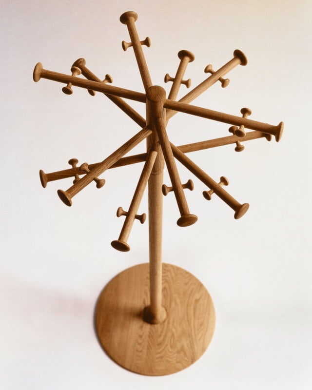 Fredericia ND09 coat stand, oiled oak, view 6