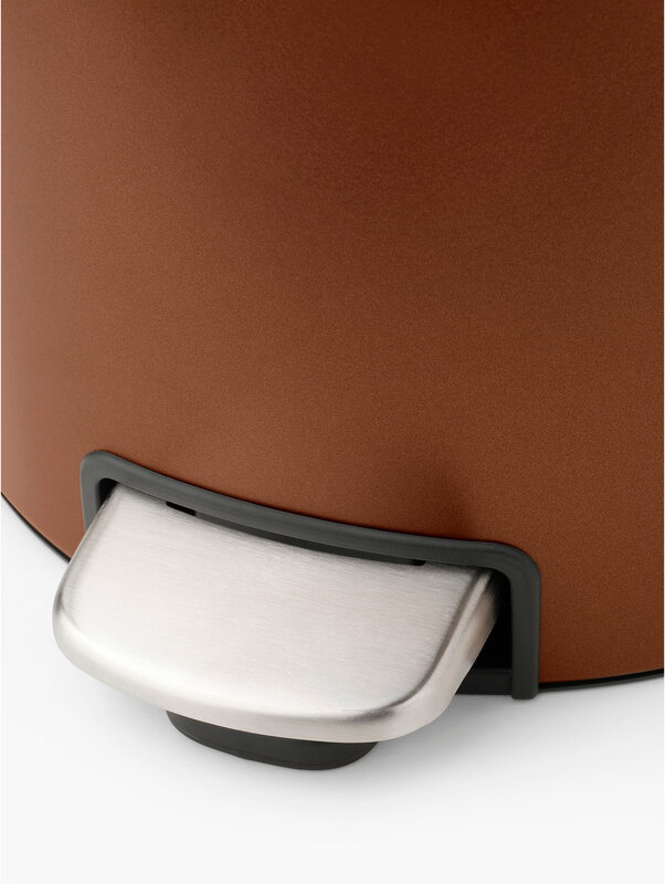 Brabantia newIcon pedal bin, 30 L, warm bronze, extra image