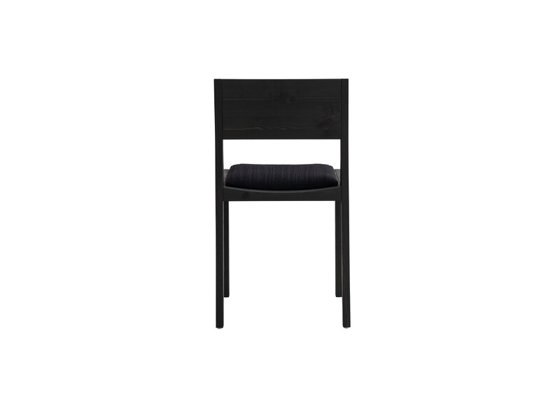 Vaarnii 016 Maasto dining chair, upholstered, black - black Kvadrat Alle, extra image