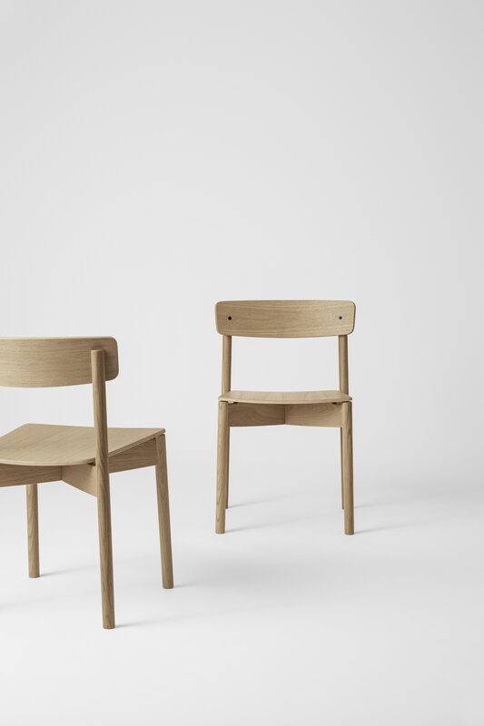 TAKT T01 Cross chair, roble, vista 11