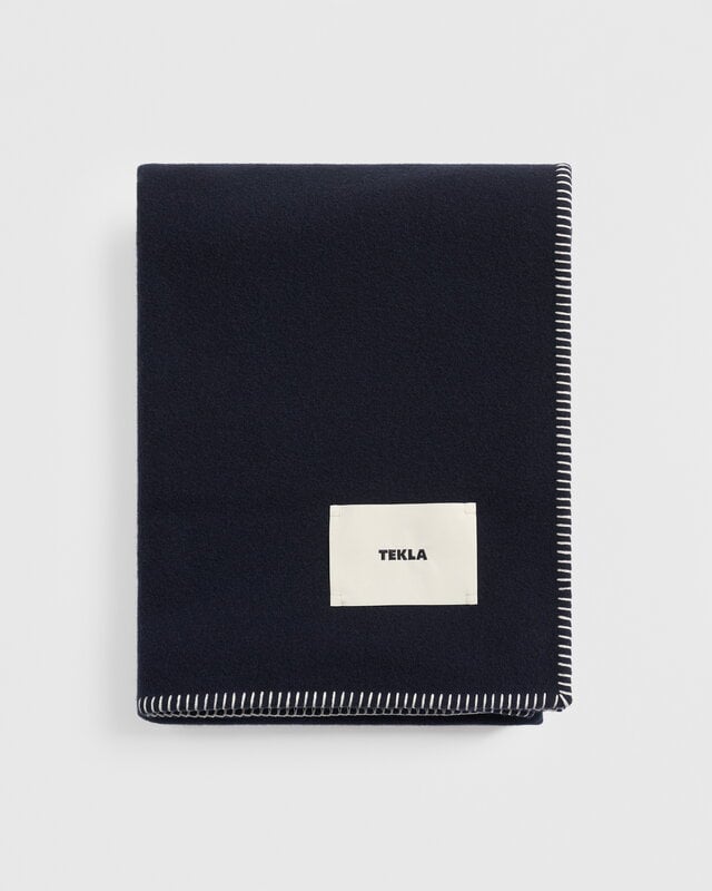 Tekla Lambswool blanket, 130 x 180 cm, dusk blue, extra image