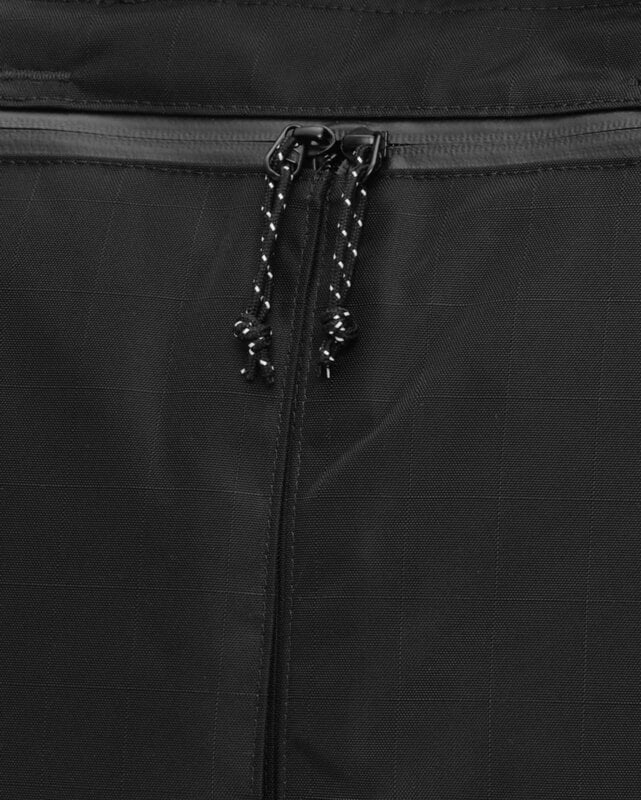 Db Journey Utility Tote laukku, 32L, musta, näkymä 4