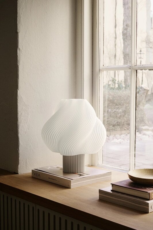 Crème Atelier Soft Serve table lamp, grande, vanilla bean, extra image