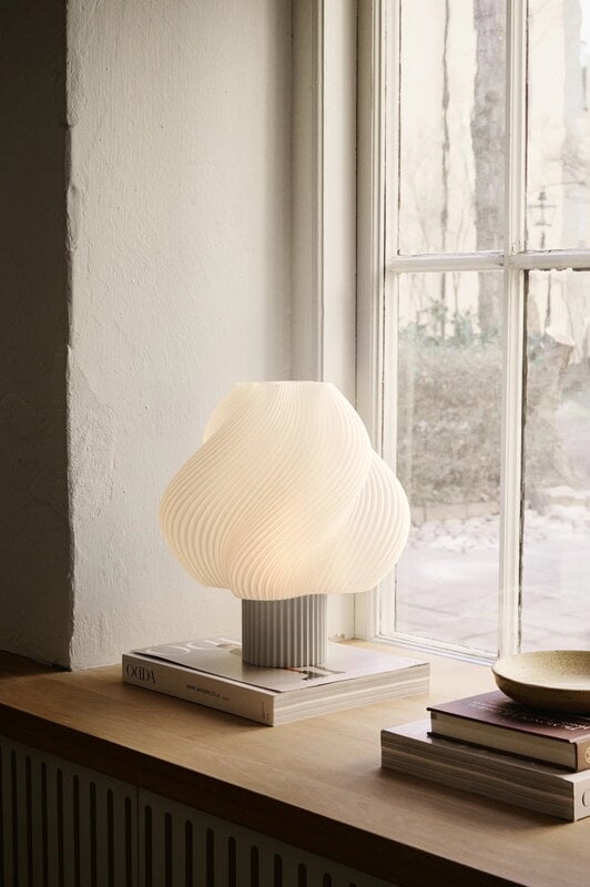 Crème Atelier Soft Serve table lamp, grande, vanilla bean, extra image