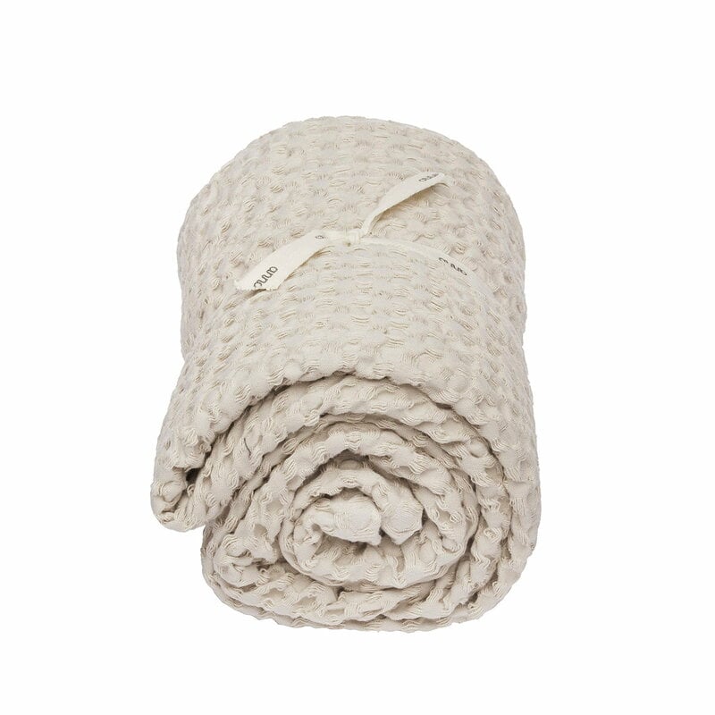 https://media.fds.fi/product_additional/800/anno_puro_waffle_towel_organic_cotton_100x150_white_6438427009384_lores_1512x.jpg