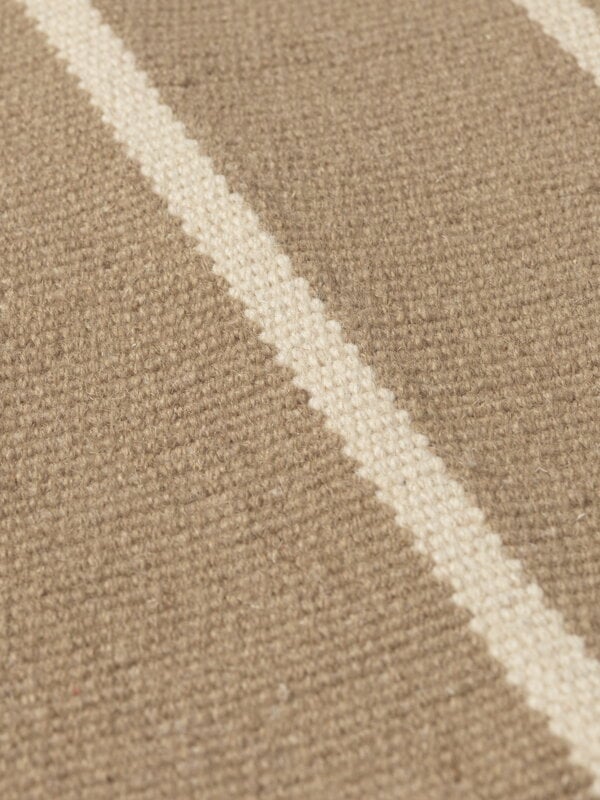 Ferm Living Calm Kelim rug, 140 x 200 cm, dark sand - off-white, extra image