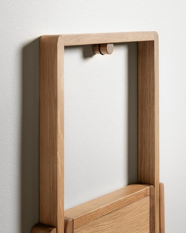 Design House Stockholm Step stepladder, oak, view 3