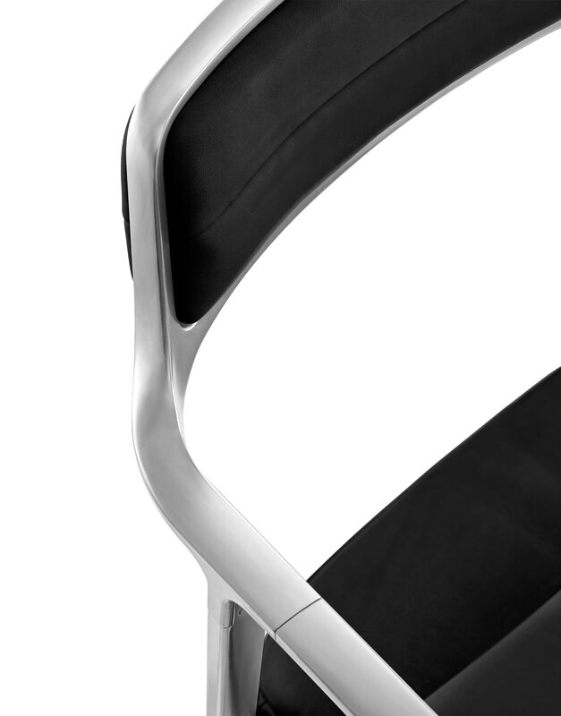 Vipp 452 Swivel tuoli, kiillotettu runko - musta nahka, pyörät, näkymä 5