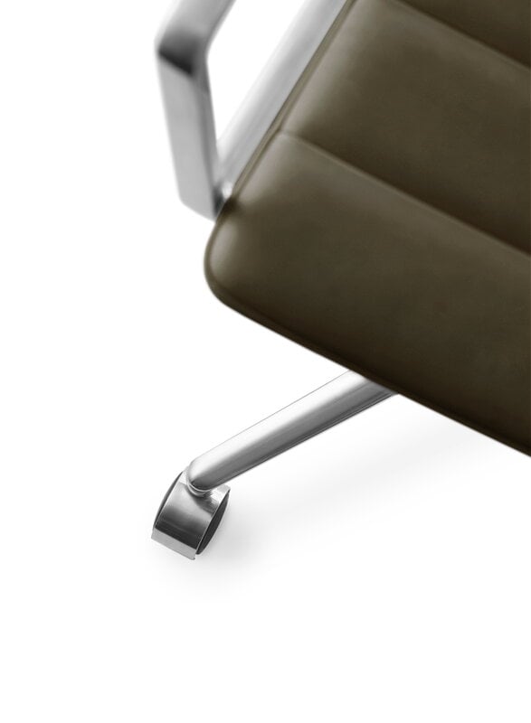 Vipp 452 Swivel tuoli, kiillotettu runko - bosco nahka, pyörät, näkymä 5