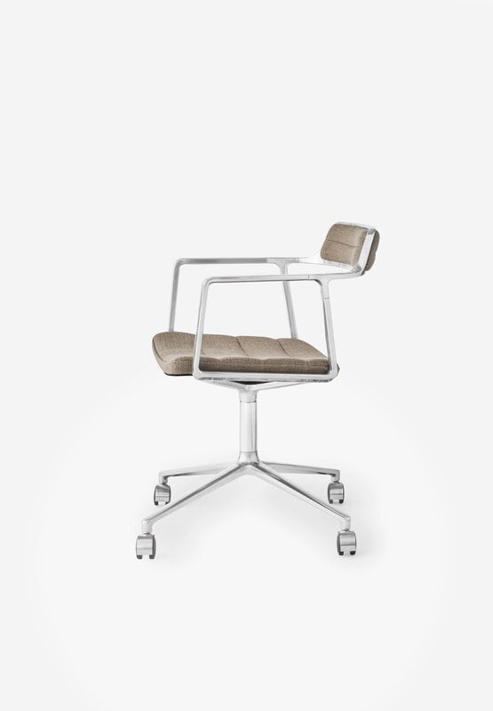 Vipp 452 Swivel tuoli, kiillotettu runko - Tide dark sand, pyörät, näkymä 3