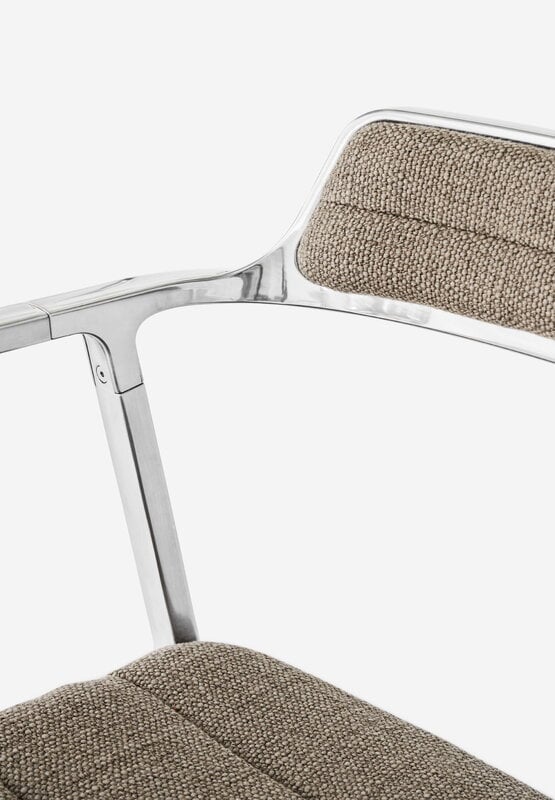 Vipp 452 Swivel tuoli, kiillotettu runko - Tide dark sand, jalkatallat, näkymä 3