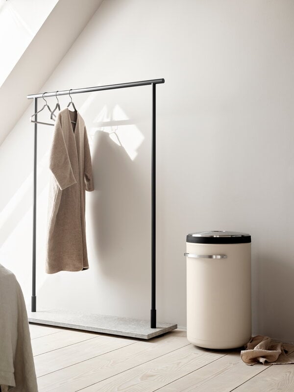 Vipp VIPP441 laundry basket, 75 L, beige, extra image