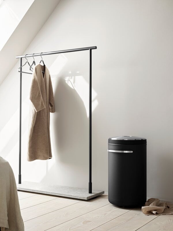 Vipp VIPP441 laundry basket, 75 L, black, extra image