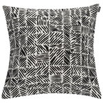 Juustomuotti tyynynpäällinen 45 x 45 cm, musta - valkoinen Juustomuotti tyynynpäällinen 45 x 45 cm, musta - valkoinen