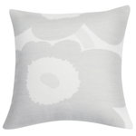 Unikko tyynynpäällinen 50 x 50 cm, valkoinen-vaaleanharmaa Unikko tyynynpäällinen 50 x 50 cm, valkoinen-vaaleanharmaa